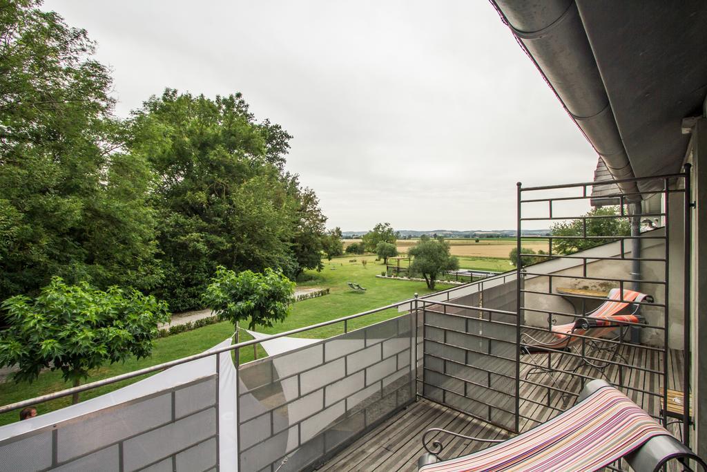 Le Pavillon Du Chateau, Hotel & Spa ريفيل الغرفة الصورة